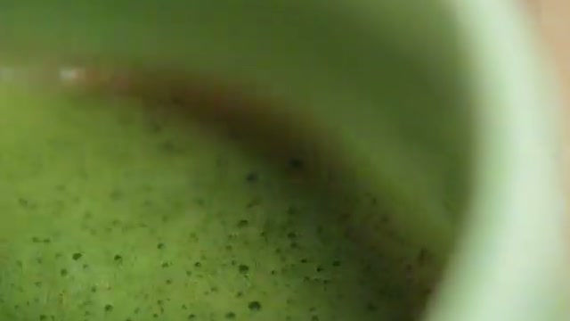 Matcha a kawa — kofeina, smak i zamiana kawy na matchę