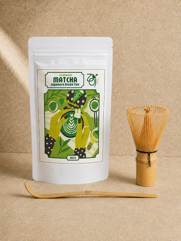 Zestaw bambusowy z matchą ceremonialną: saszetka ZOI 100 g, chasen (bambusowa miotełka) i chashaku (bambusowa łyżeczka)